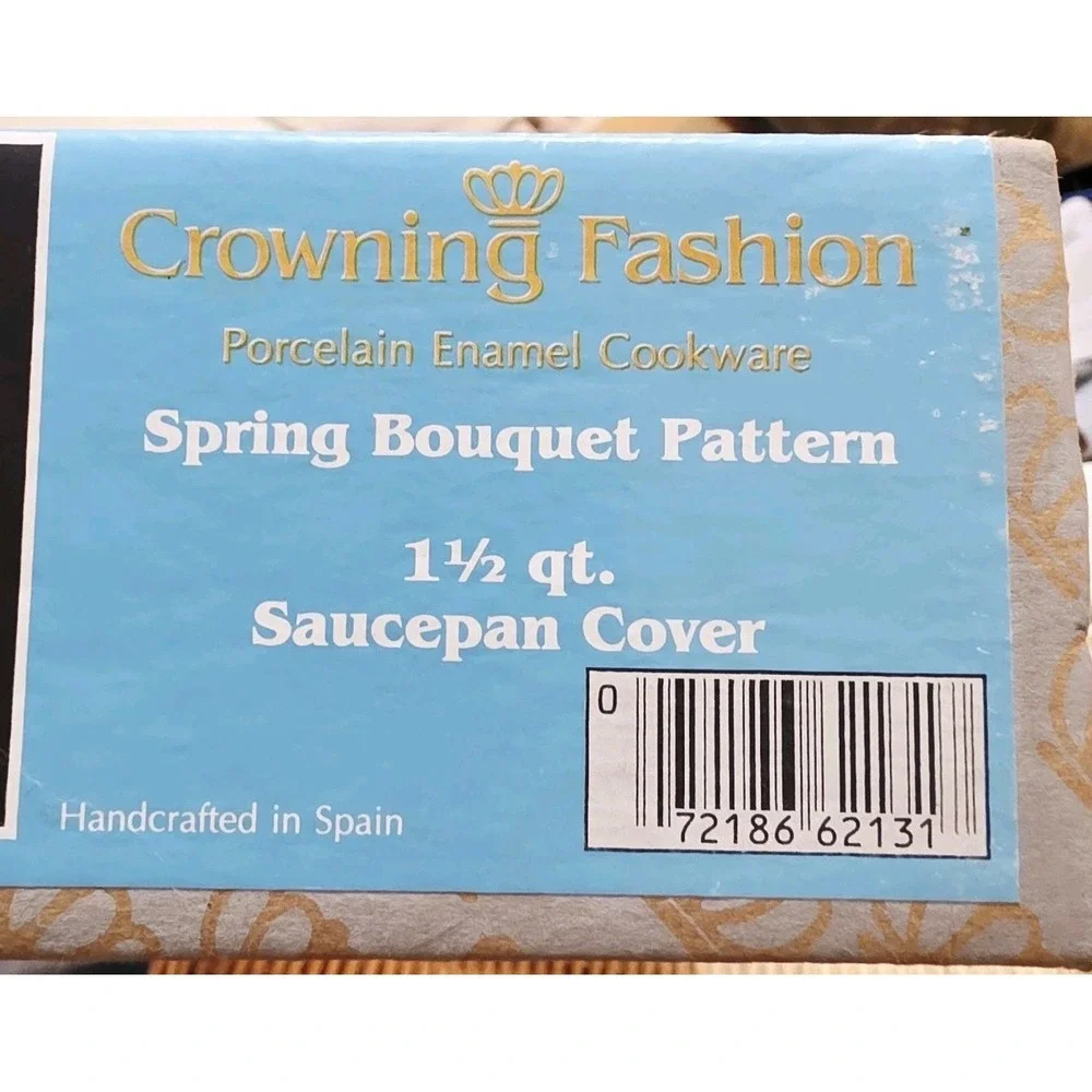 Crowning Fashion porcelain enamel 1½ qt saucepan Cover Lid Spring Boutique‎ New